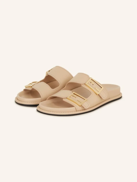 Zdjęcie produktu Fendi Klapki beige