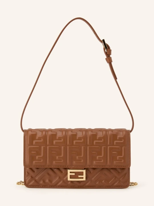 Zdjęcie produktu Fendi Portfel Na Łańcuszku Baguette braun brązowy