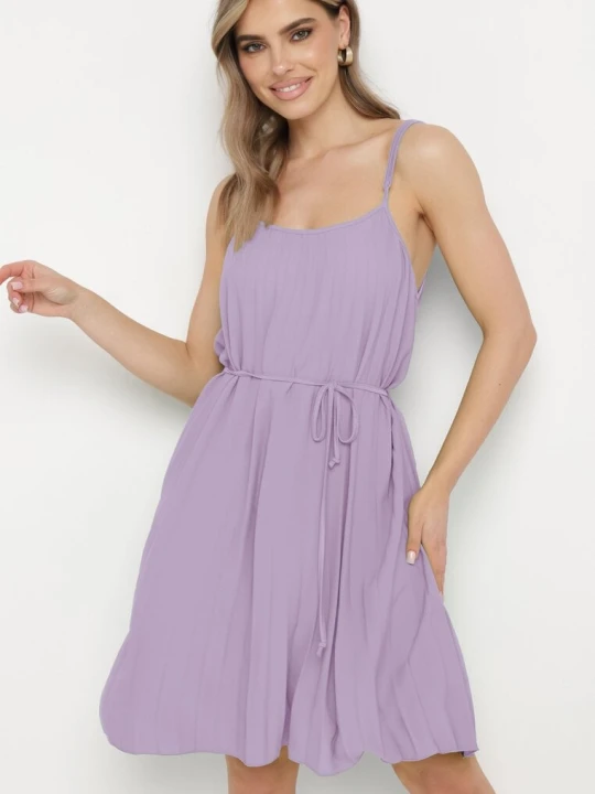 Zdjęcie produktu Fioletowa Sukienka z Regulowanymi Ramiączkami z Materiałowym Paskiem Liata Fashion