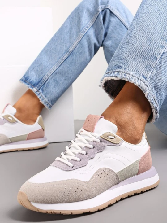 Zdjęcie produktu Biało-Fioletowe Sneakersy Zdobione Wstawkami z Imitacji Skóry Fayela
