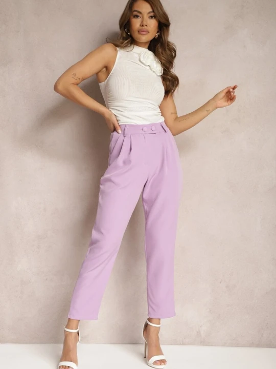 Zdjęcie produktu Fioletowe Spodnie Cygaretki z Guzikami i Gumką w Pasie Gelarine New Collection