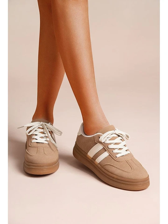 Zdjęcie produktu Foreverfolie Sneakersy w kolorze jasnobrązowo-białym rozmiar: 37
