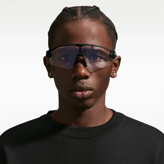 Zdjęcie produktu Fotochromowe okulary przeciwsłoneczne Nike ACG Vista Peak - Szary