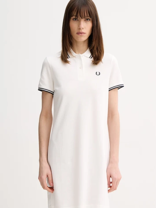 Zdjęcie produktu Fred Perry sukienka bawełniana z elastanem biały