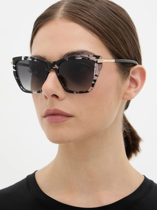 Zdjęcie produktu Furla okulary przeciwsłoneczne kocie oczy damskie czarny
