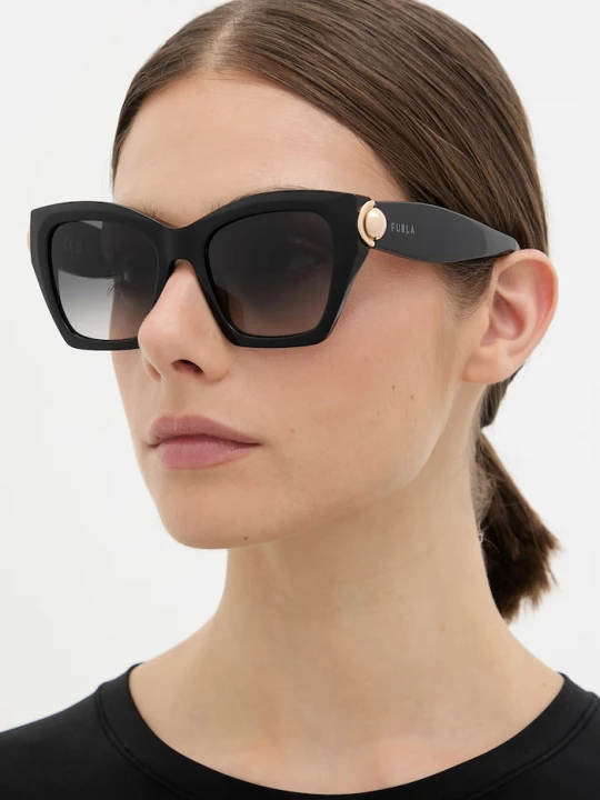 Zdjęcie produktu Furla okulary przeciwsłoneczne kocie oczy damskie czarny