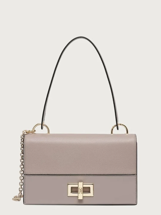 Zdjęcie produktu Furla torebka crossbody damska skórzana Amelia M Crossbody beżowy