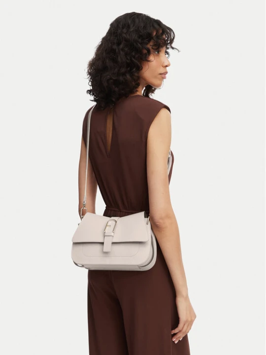 Zdjęcie produktu Furla Torebka Flow M WB00996 BX2045 BG 4556S Kremowy
