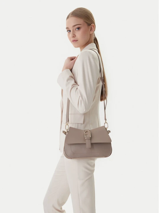 Zdjęcie produktu Furla Torebka Flow WB00996-BX2045-1257S-1007 Beżowy