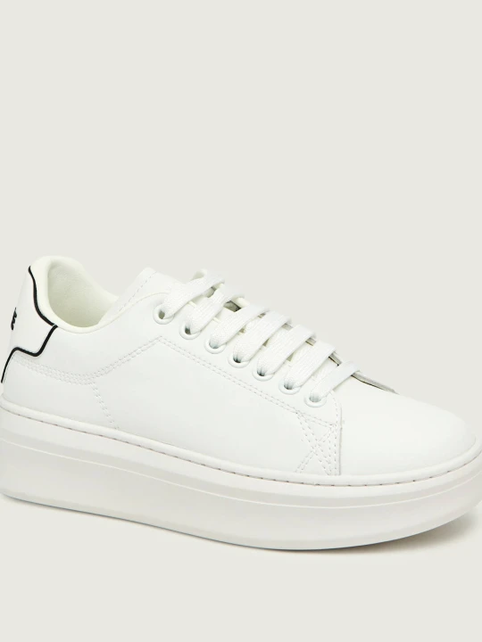 Zdjęcie produktu Gaëlle Paris Skórzane sneakersy ADDICT biały