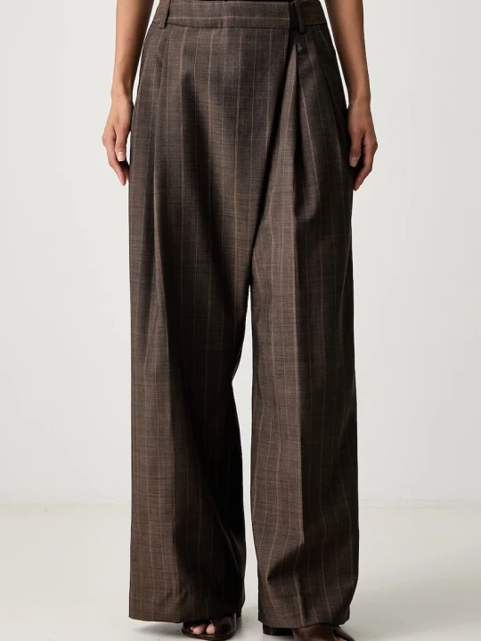 Zdjęcie produktu GANNI spodnie straight wełniane damskie
