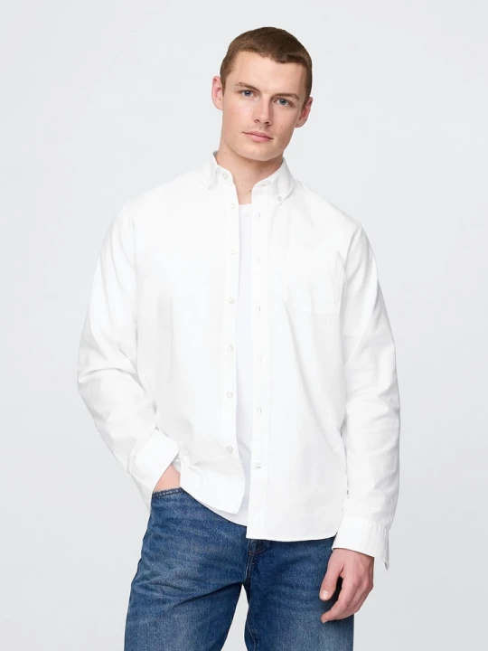 Zdjęcie produktu GAP Koszula - Regular fit - w kolorze białym rozmiar: M