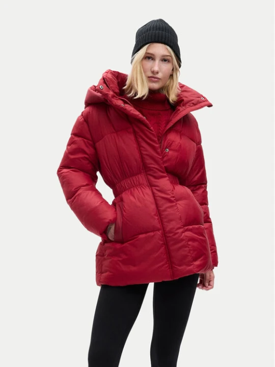 Zdjęcie produktu Gap Kurtka zimowa 742261 Czerwony Relaxed Fit