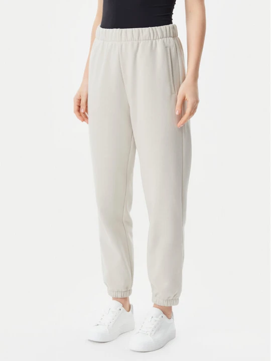 Zdjęcie produktu Gap Spodnie dresowe 765568-03 Beżowy Relaxed Fit