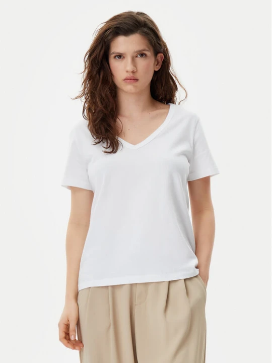 Zdjęcie produktu Gap T-Shirt 740140-02 Biały Regular Fit