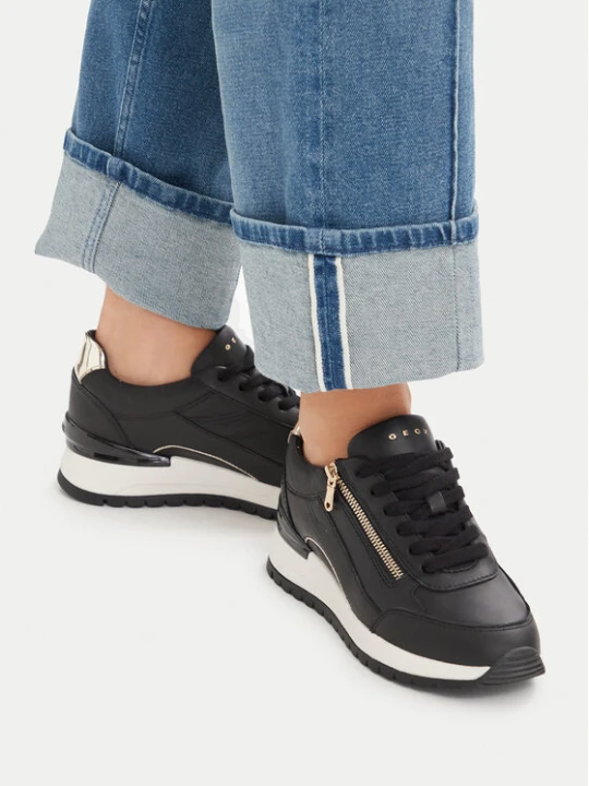 Zdjęcie produktu Geox Sneakersy D Desya D6600A 085BN C9258 Czarny