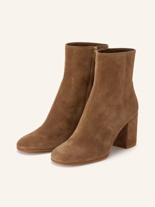 Zdjęcie produktu Gianvito Rossi Botki Joelle beige