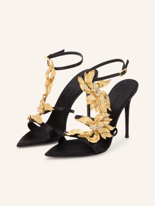 Zdjęcie produktu Giuseppe Zanotti Design Czółenka Typu Slingback Incanto Z Kamieniami Ozdobnymi schwarz