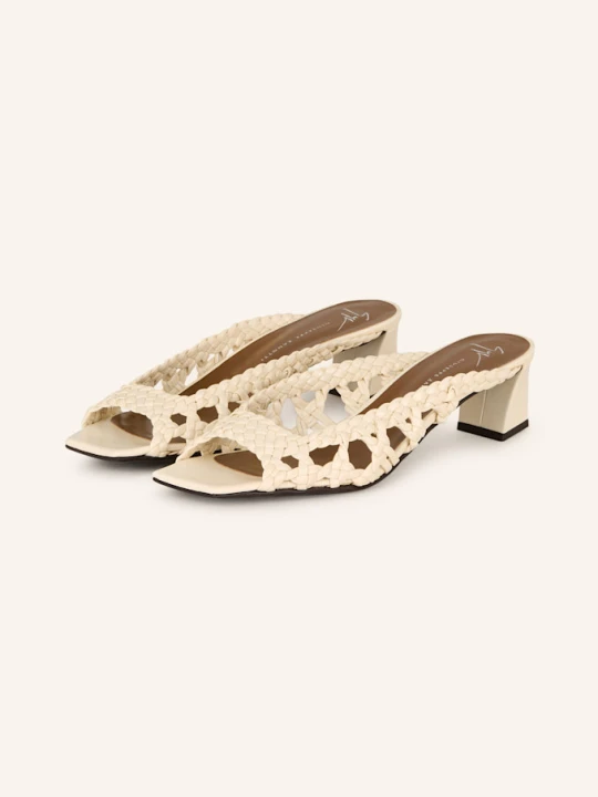 Zdjęcie produktu Giuseppe Zanotti Design Klapki Typu Mules Panier Martin beige