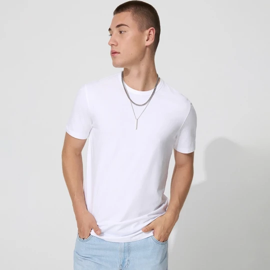 Zdjęcie produktu Gładka koszulka slim fit basic biała House