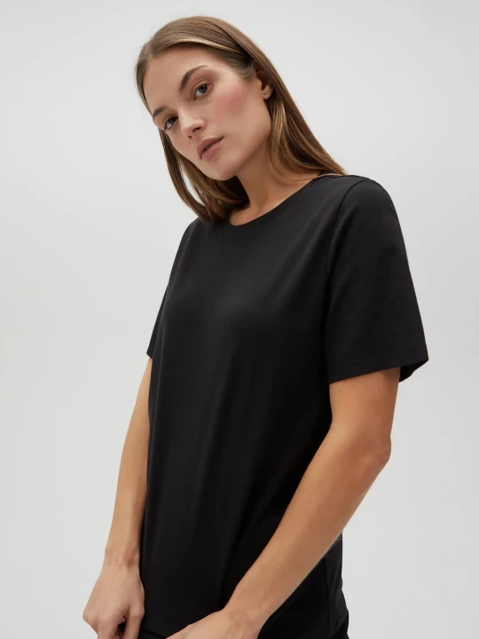 Zdjęcie produktu Gładki bawełniany t-shirt czarny Moodo