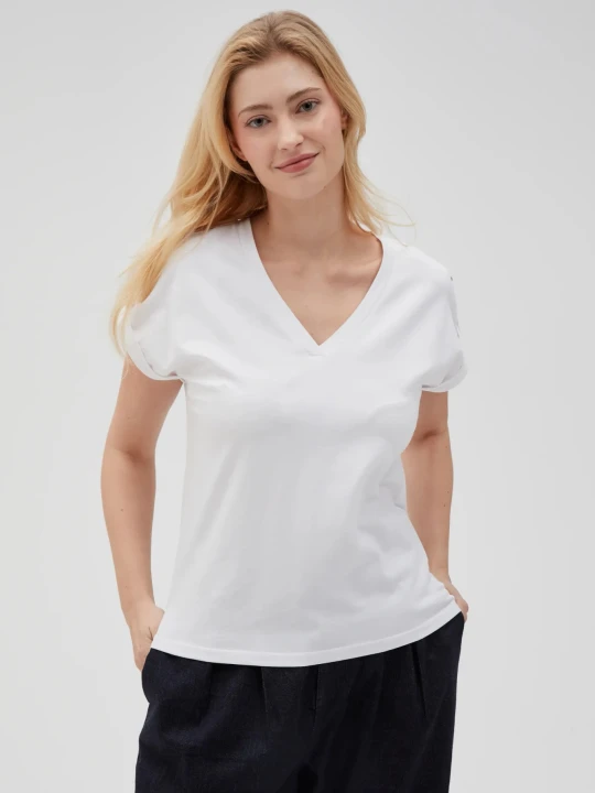 Zdjęcie produktu Gładki t-shirt z dekoltem w serek biały Moodo