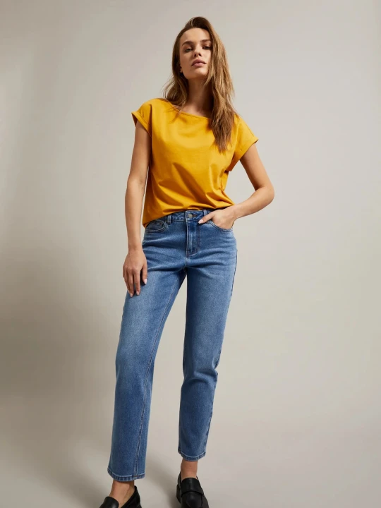 Zdjęcie produktu Gładkie jeansy boyfriend niebieskie Moodo