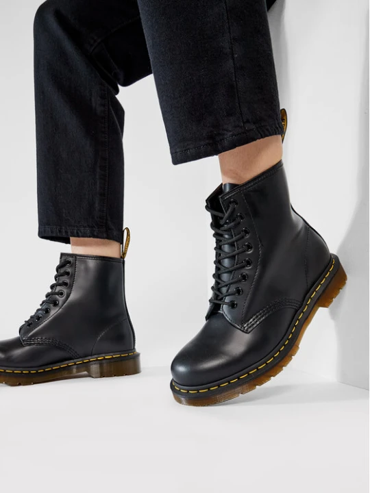 Zdjęcie produktu Glany Dr. Martens 1460 Smooth 11822006 Czarny