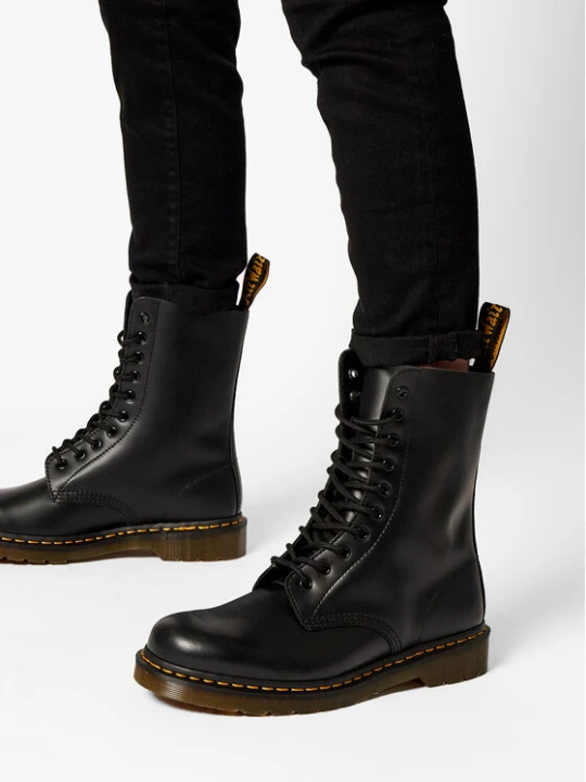 Zdjęcie produktu Glany Dr. Martens 1490 Smooth 11857001 Czarny