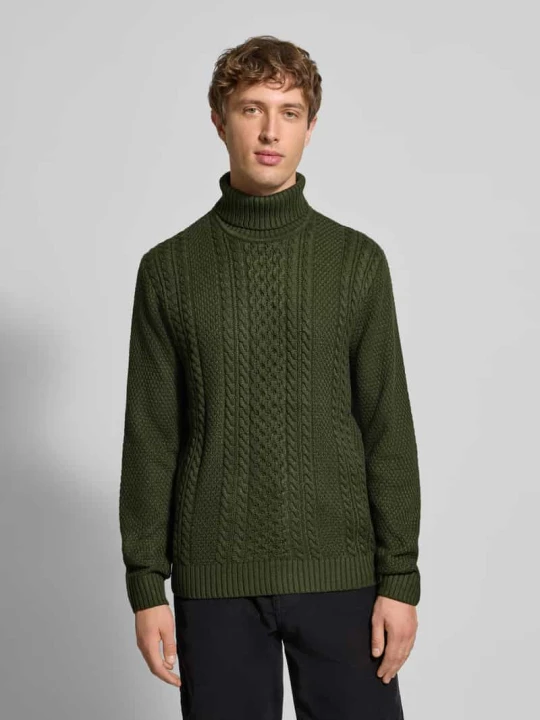 Zdjęcie produktu Golf ze ściegiem warkoczowym model ‘PAUL’ Jack&Jones Ciemnozielony
