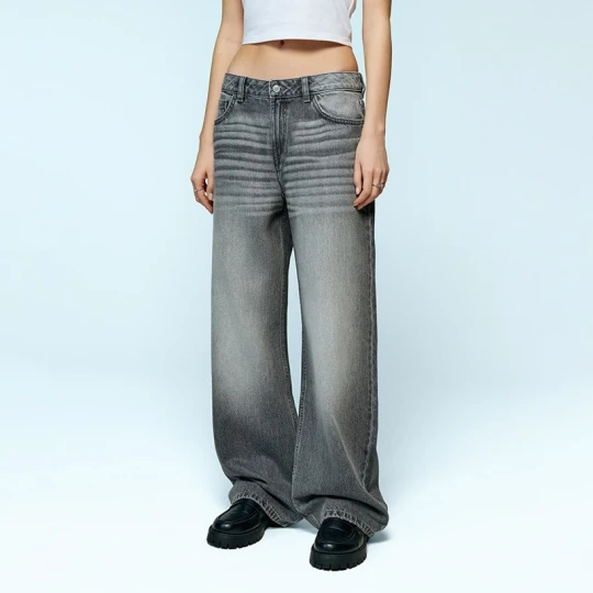 Zdjęcie produktu Grafitowe jeansy baggy straight fit House szary