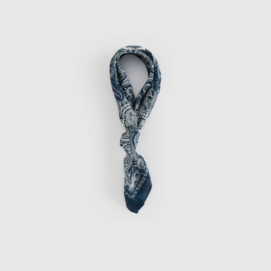 Zdjęcie produktu Granatowa bandana we wzór paisley House niebieski