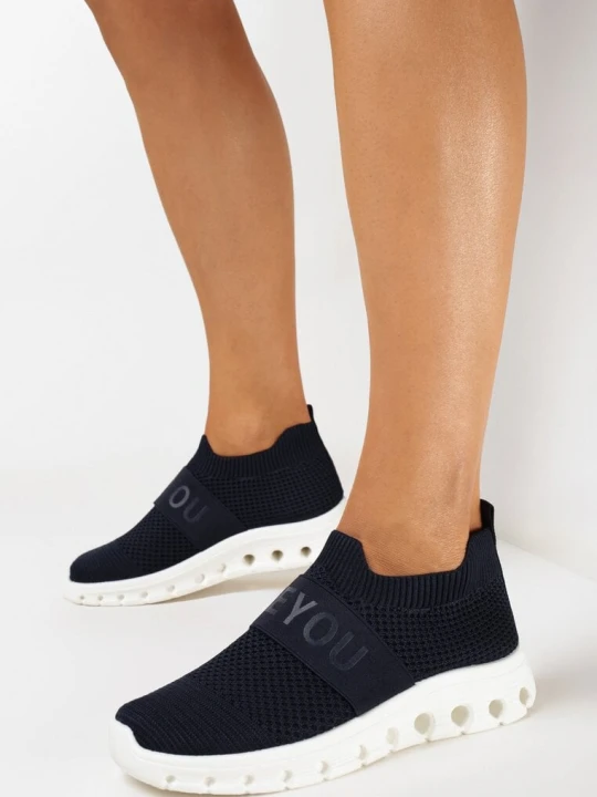 Zdjęcie produktu Granatowe Buty Sportowe ze Skarpetkową Cholewką i Napisem Thirllas
