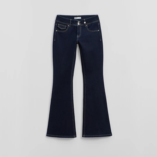Zdjęcie produktu Granatowe jeansy bootcut z niskim stanem i nadrukiem skrzydeł House