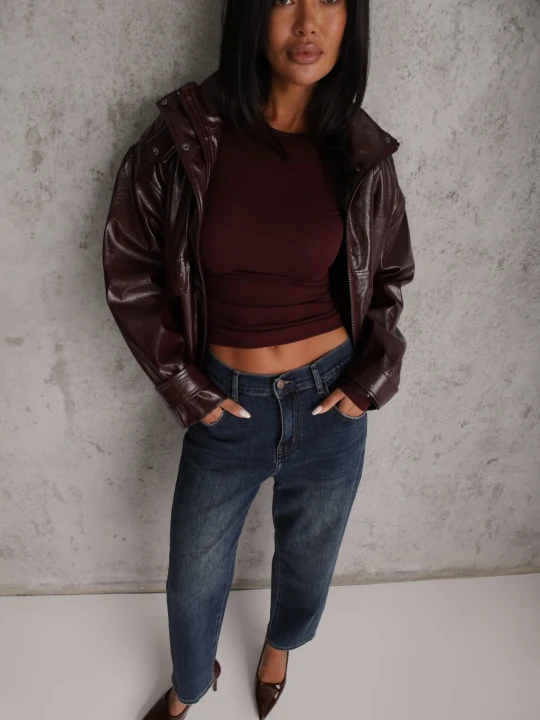 Zdjęcie produktu Granatowe Jeansy Mom Fit z Bawełną o Klasycznym Fasonie z Gumką w Pasie Violante Milas91