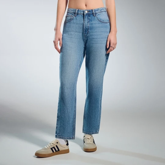 Zdjęcie produktu Granatowe jeansy mom fit z wysokim stanem House