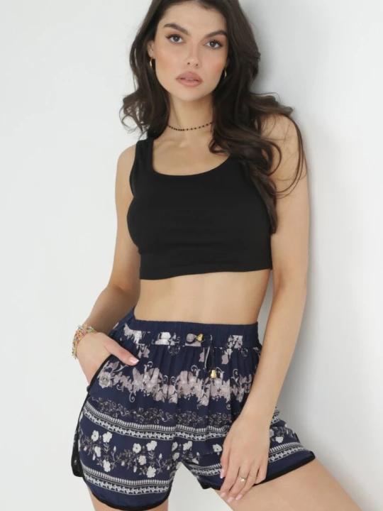 Zdjęcie produktu Granatowe Szorty z Gumką i Wiązaniem w Talii Pellee R&f Fashion