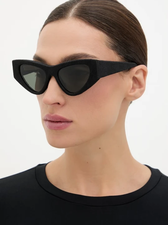 Zdjęcie produktu Gucci okulary przeciwsłoneczne kocie oczy damskie czarny