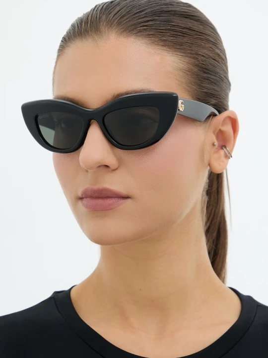 Zdjęcie produktu Gucci okulary przeciwsłoneczne kocie oczy damskie czarny