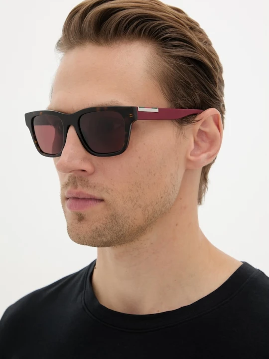 Zdjęcie produktu Gucci okulary przeciwsłoneczne kwadratowe męskie brązowy