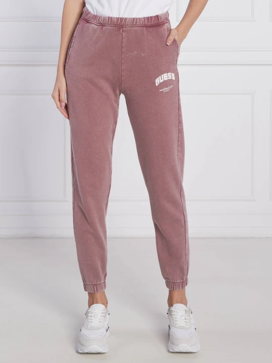 Zdjęcie produktu GUESS ACTIVE Spodnie dresowe BRYONY | Regular Fit różowy