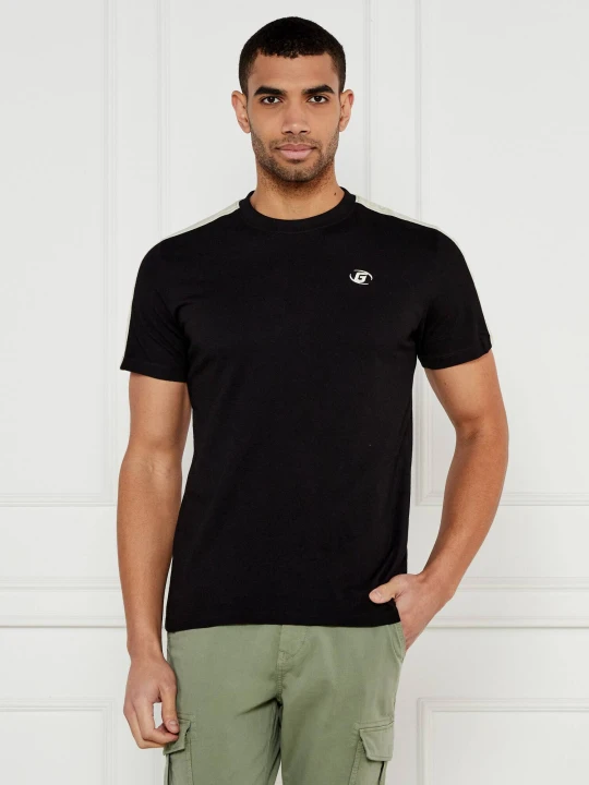 Zdjęcie produktu GUESS ACTIVE T-shirt CASTORE | Regular Fit czarny