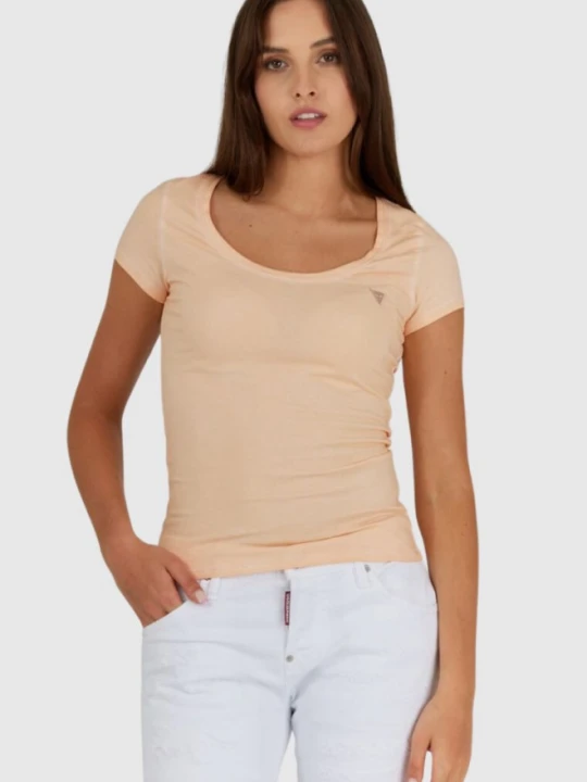 Zdjęcie produktu GUESS Brzoskwiniowy t-shirt damski z efektem sprania, Rozmiar XS Pomarańczowy