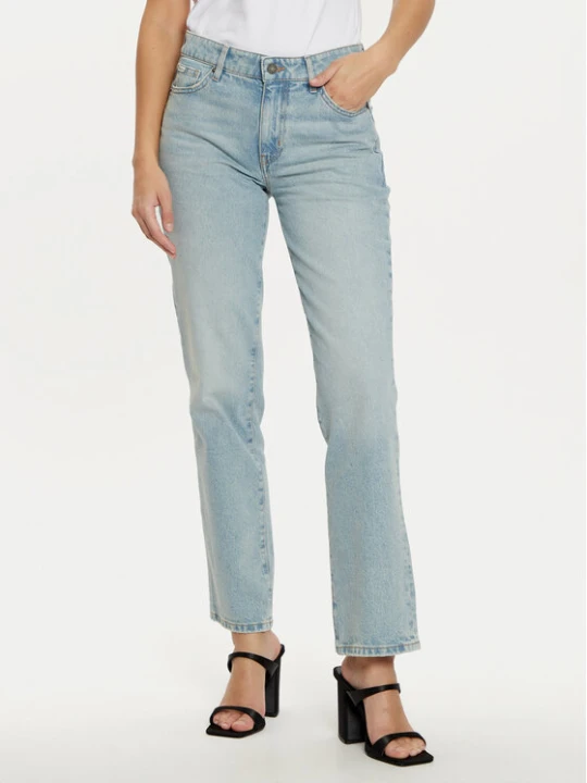 Zdjęcie produktu Guess Jeans Jeansy W5RA98 D5M45 Niebieski Regular Fit