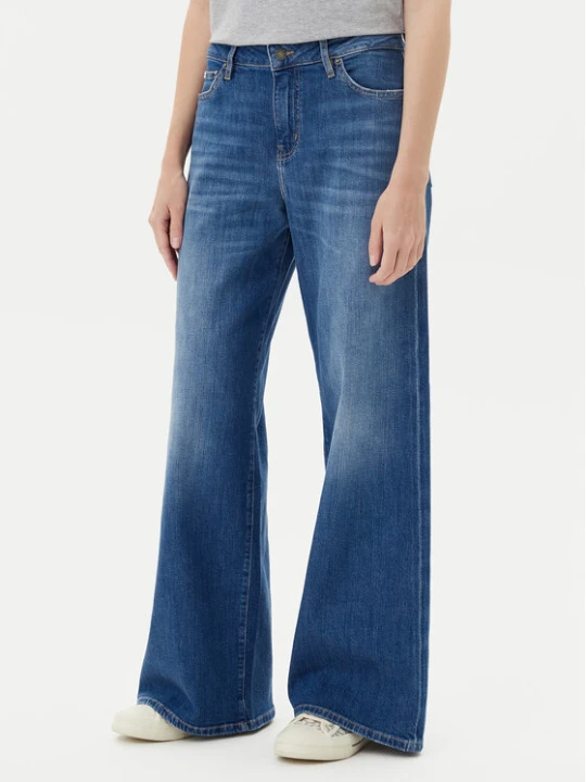 Zdjęcie produktu Guess Jeans Jeansy W5YA0O D0021 Niebieski Wide Leg
