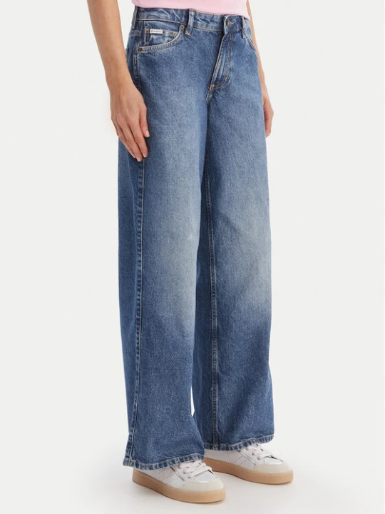 Zdjęcie produktu Guess Jeans Jeansy W5YA0Y D6333 Niebieski Wide Leg