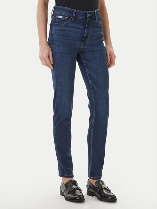 Zdjęcie produktu Guess Jeans Jeansy W5YA92 D7042 Niebieski Skinny Fit