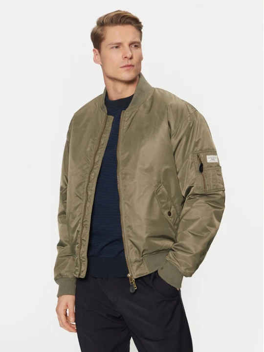 Zdjęcie produktu Guess Jeans Kurtka bomber M5RL81 WHAA2 Khaki Regular Fit