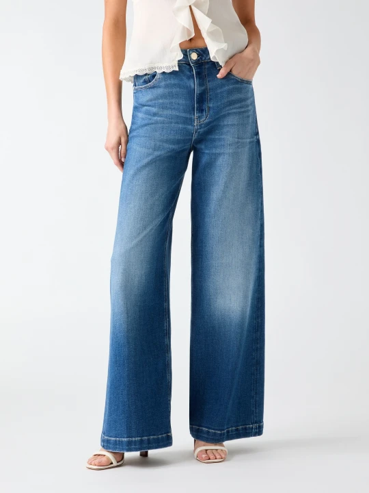Zdjęcie produktu GUESS Jeansy A1C Bellagio | Loose fit niebieski