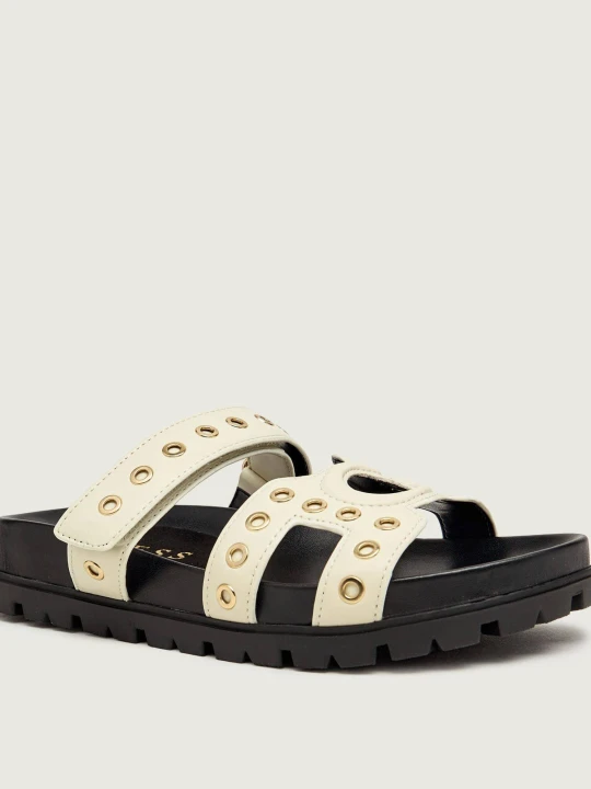 Zdjęcie produktu Guess Klapki FASHIE ecru